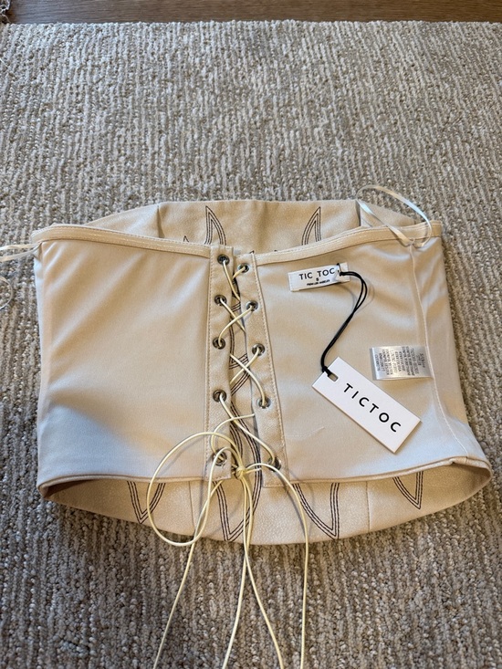 Beige Embroidered Corset Crop Top - Unbranded - Picture 3 of 5